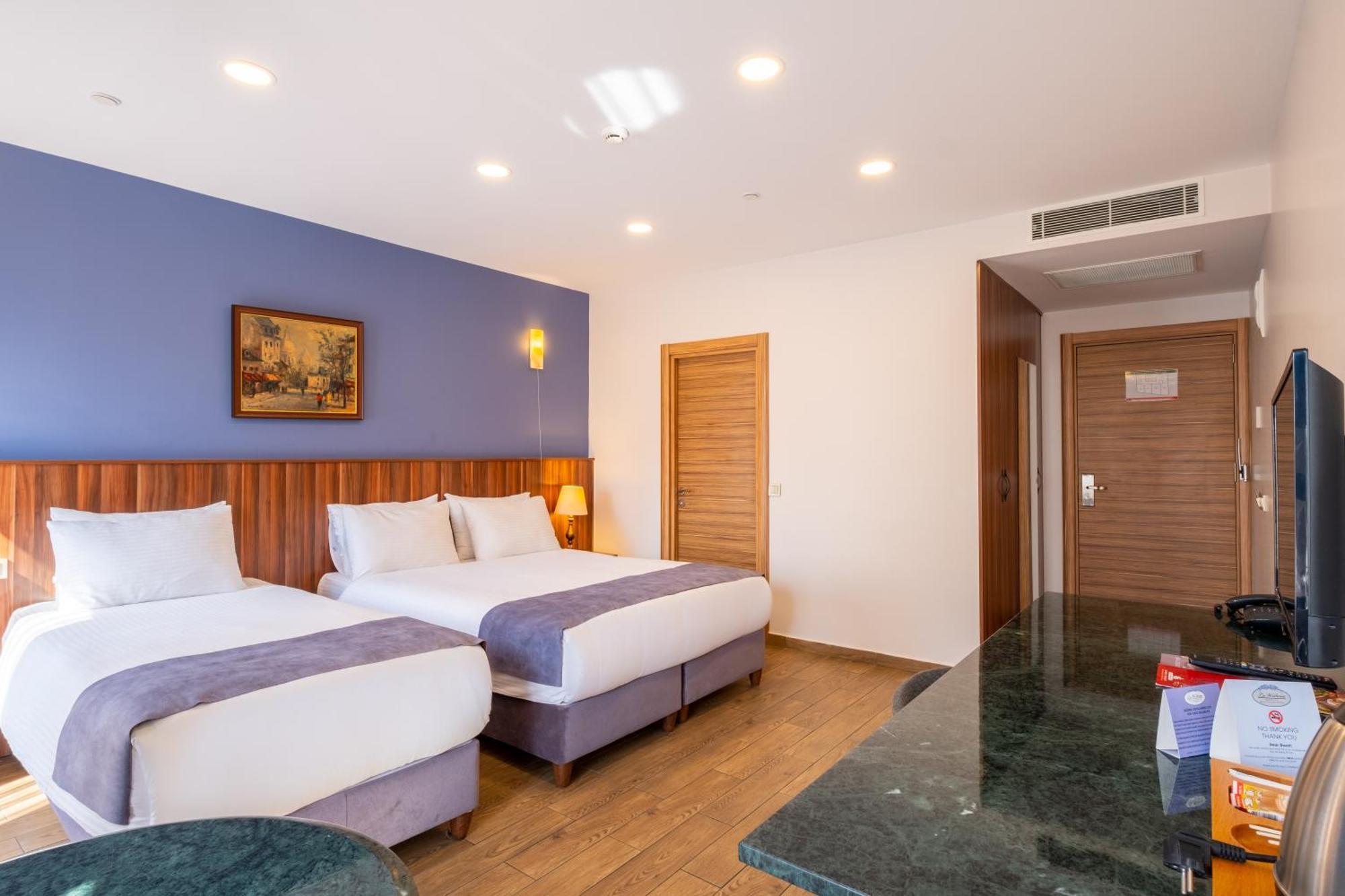 Otel La Wisteria Boutique 4*